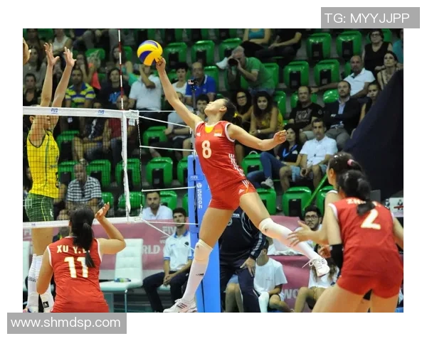 中国女排与意大利激战首局精彩回放全程回顾与分析